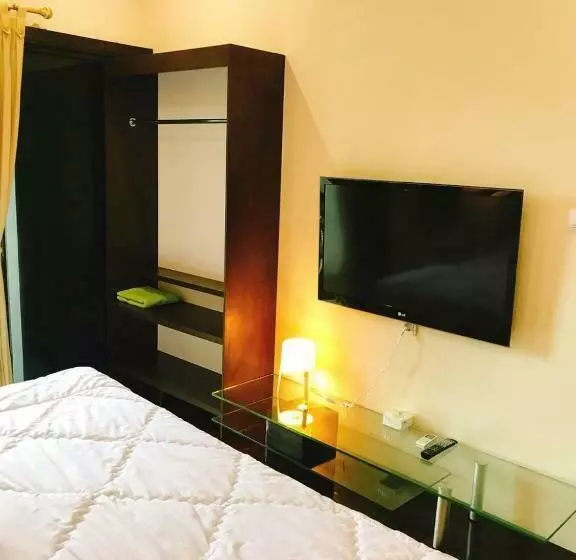 Pension (Hôtel basse catégorie) Halona Residence