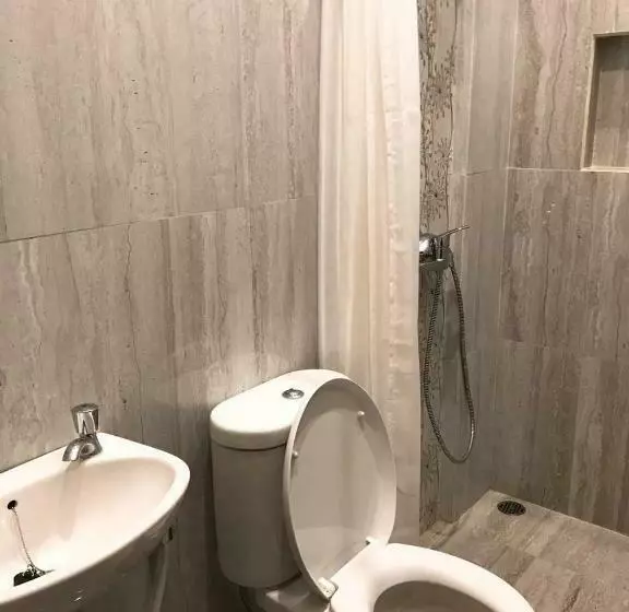 Pension (Hôtel basse catégorie) Halona Residence