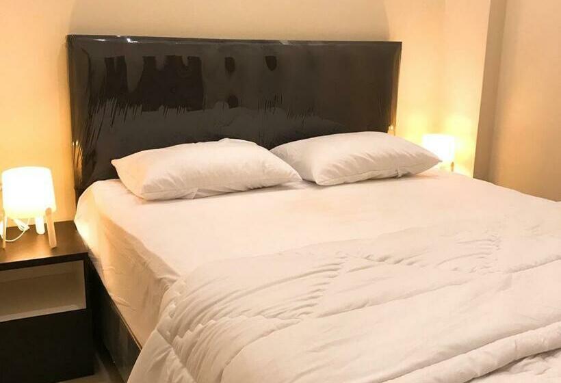 פנסיון Halona Residence