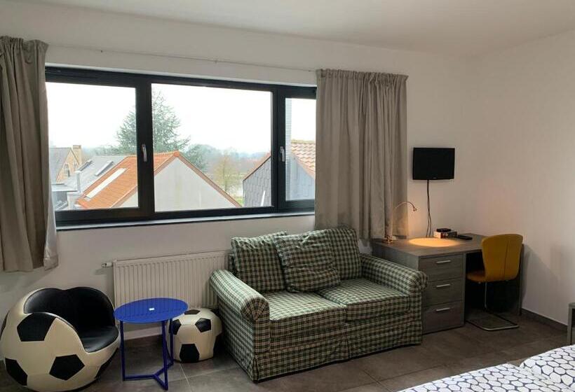 پانسیون Résidence La Floraison