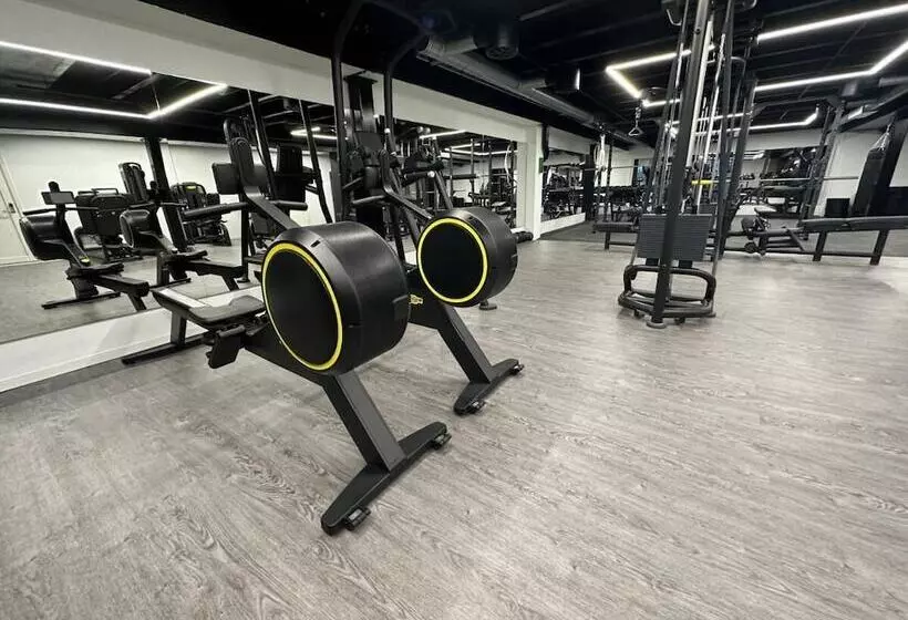 Stryn House   Hotel & Apartments