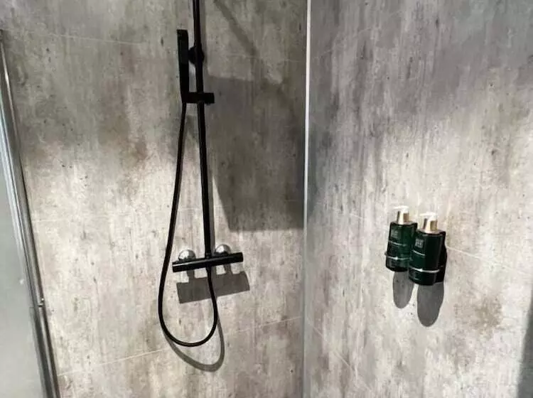 Stryn House   Hotel & Apartments