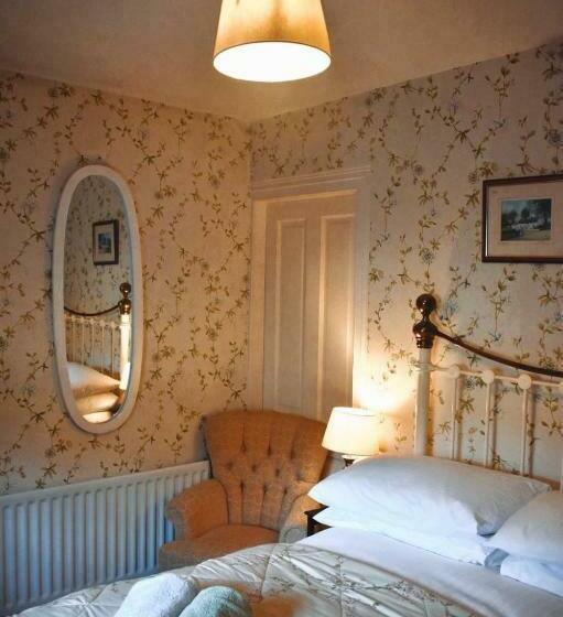 Basil Sheils B&b Accommodation Armagh