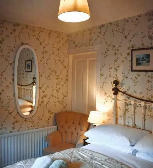 Basil Sheils B&b Accommodation Armagh
