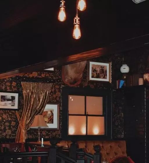 Basil Sheils B&b Accommodation Armagh