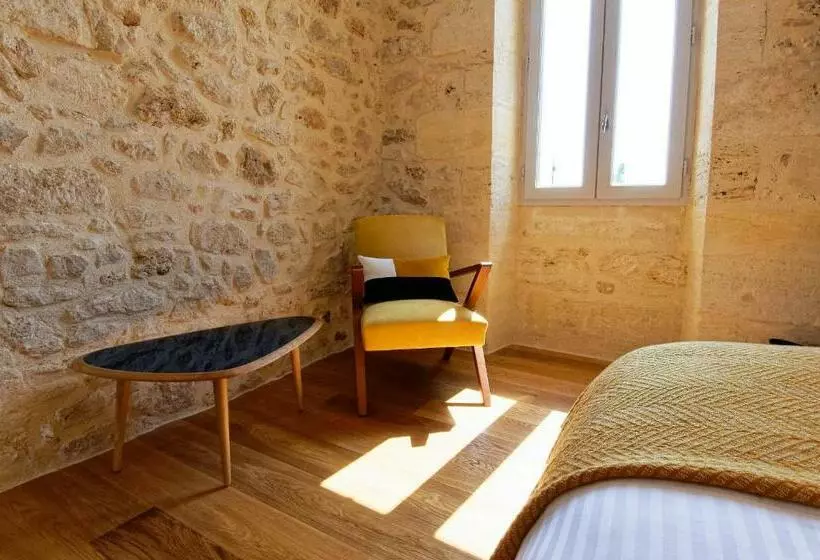 Aamiaismajoitus (B&B) Chateau Croix De Labrie