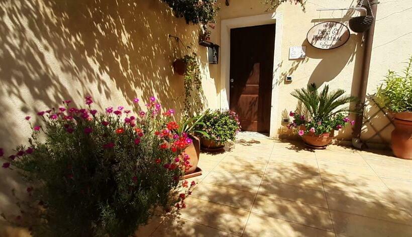 住宿加早餐 Entula E Mari Bed&brakfast