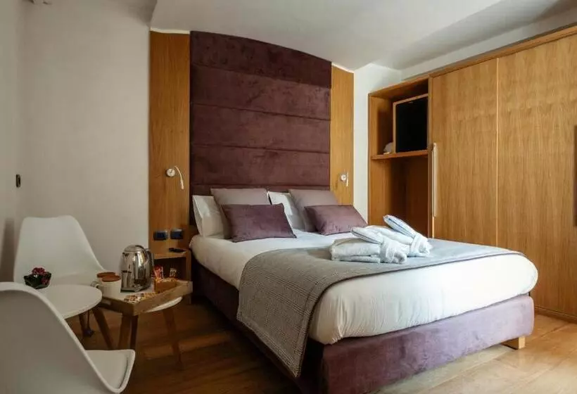 ベッドアンドブレックファースト Garni Il Concale