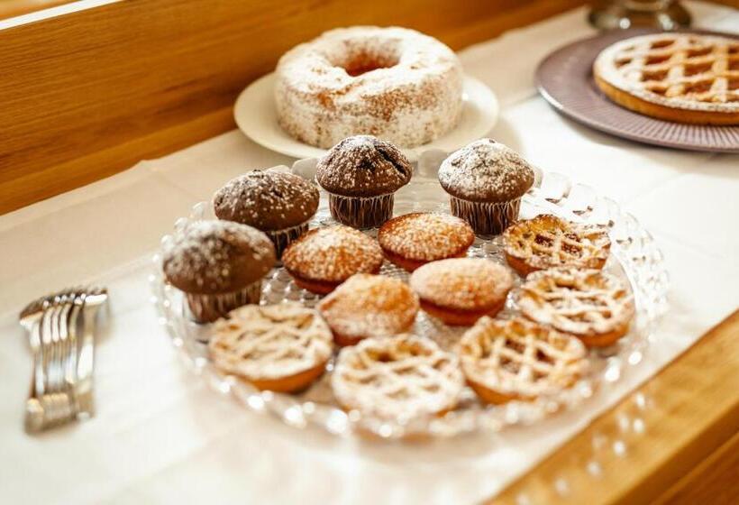 مبيت وإفطار Garni Il Concale