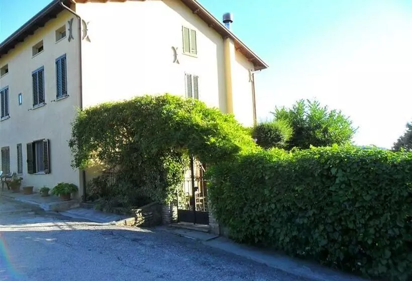 Aamiaismajoitus (B&B) La Cinci Allegra