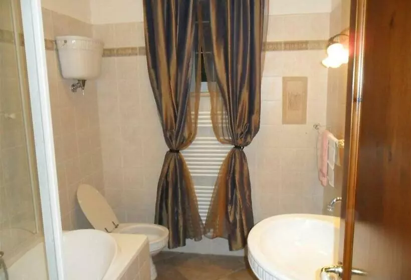 Aamiaismajoitus (B&B) La Cinci Allegra