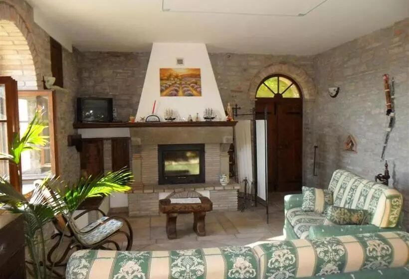 Aamiaismajoitus (B&B) La Cinci Allegra