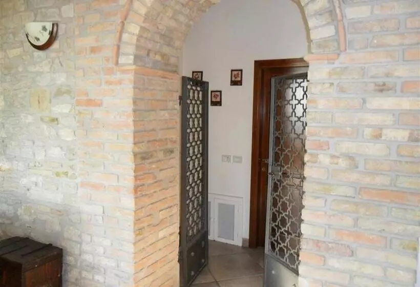 Aamiaismajoitus (B&B) La Cinci Allegra