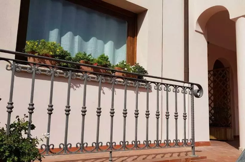 Aamiaismajoitus (B&B) Le Pavoncelle Blu