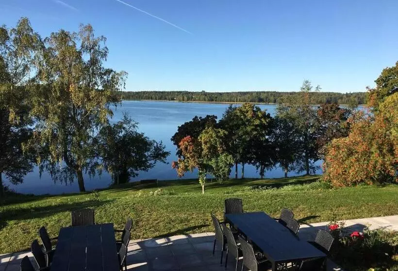 Labbnäs Semesterhem, Radhuset