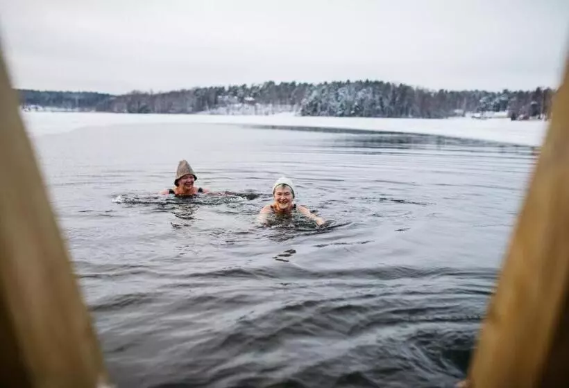 Labbnäs Semesterhem, Radhuset