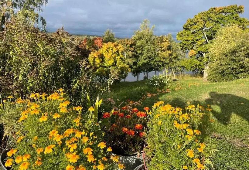 Labbnäs Semesterhem, Radhuset