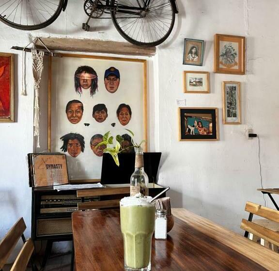 פנסיון Hostal Casa De Zeferina