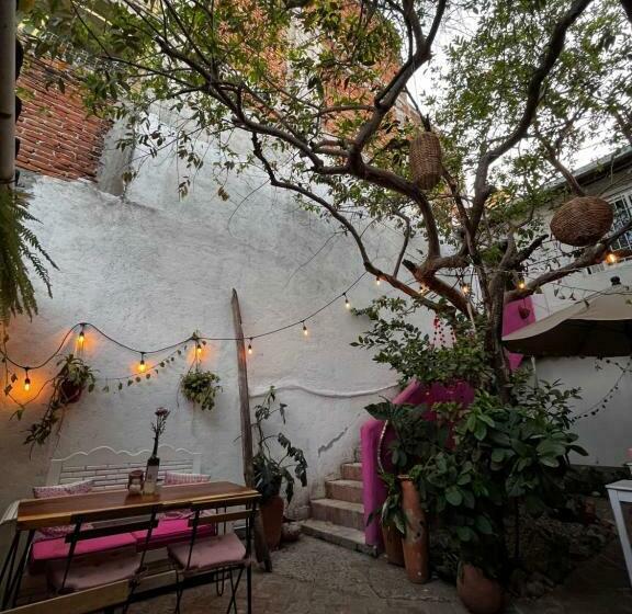 פנסיון Hostal Casa De Zeferina