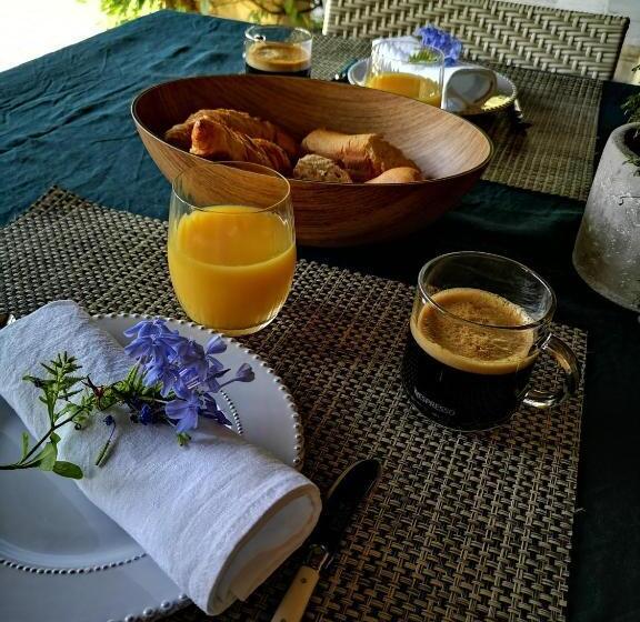 פנסיון L Esquiroù