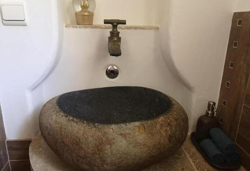 פנסיון L Esquiroù