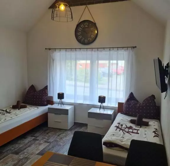 Majatalo Penzion Alka