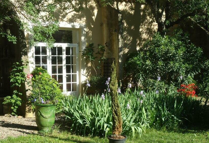 مبيت وإفطار Au Bord De Thau