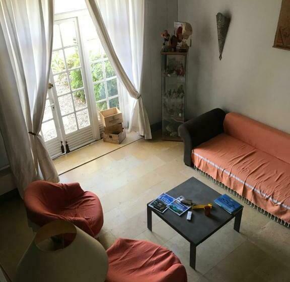 مبيت وإفطار Au Bord De Thau