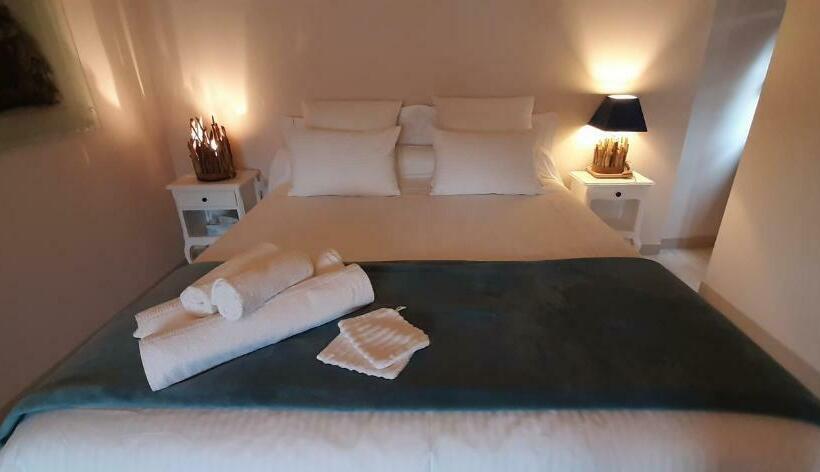 ベッドアンドブレックファースト Aux Penates De Toni Beauval