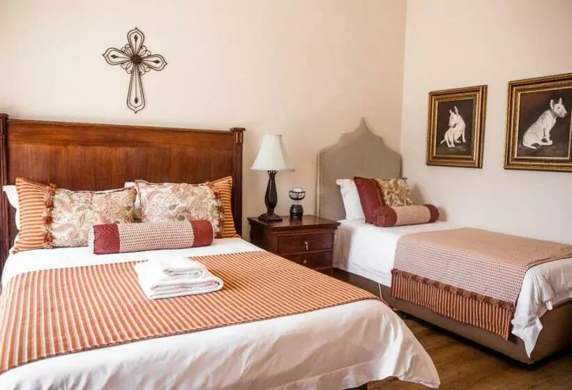 ベッドアンドブレックファースト Frankfort Guesthouse