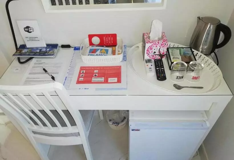 Aamiaismajoitus (B&B) Nueva Suite Jacuzzi Relax Beach & Mountain