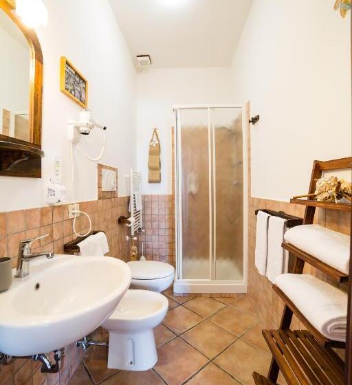 مبيت وإفطار Oasi Caprolace