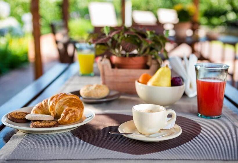 مبيت وإفطار Oasi Caprolace