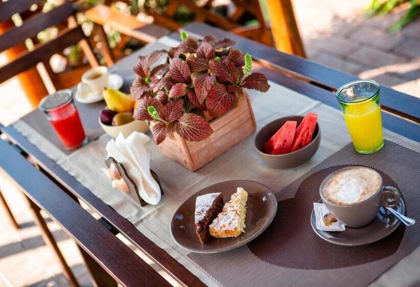 مبيت وإفطار Oasi Caprolace