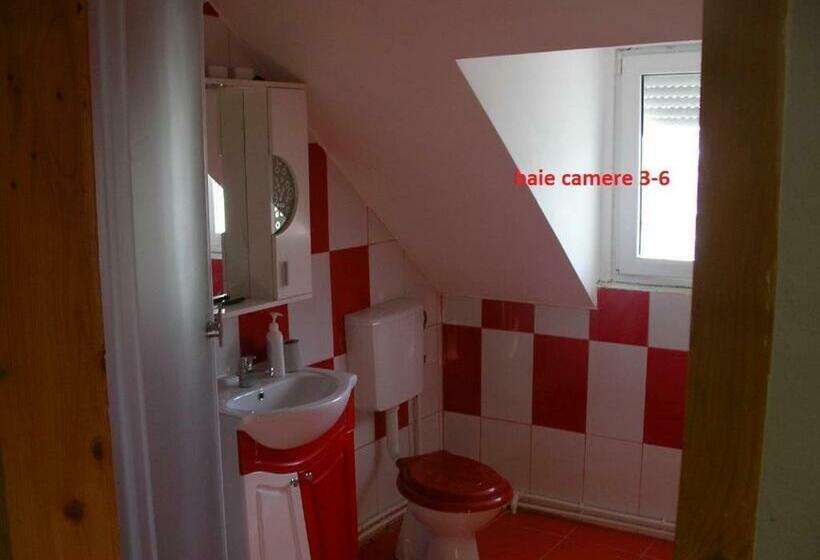 مبيت وإفطار Reb/mar Romspa