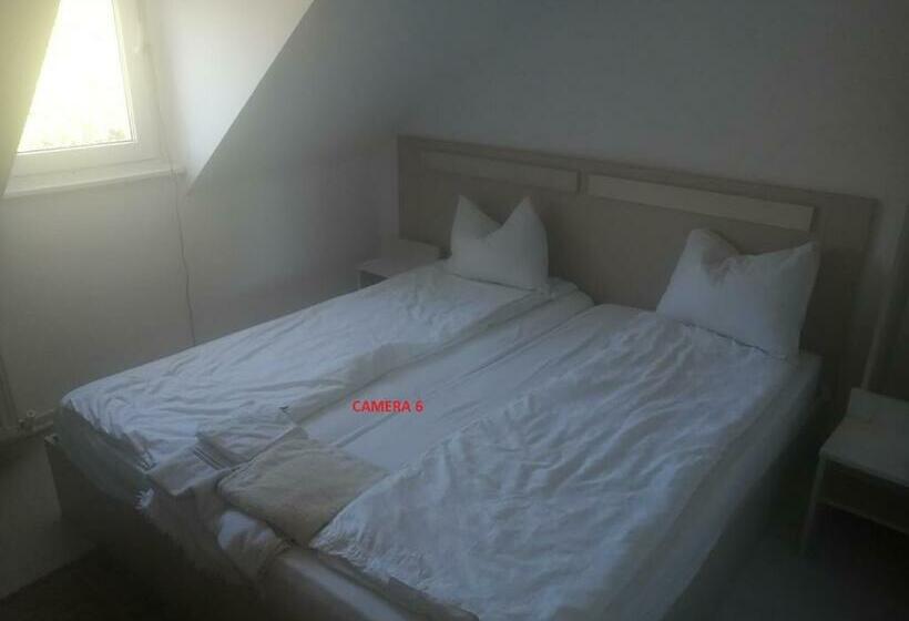 مبيت وإفطار Reb/mar Romspa