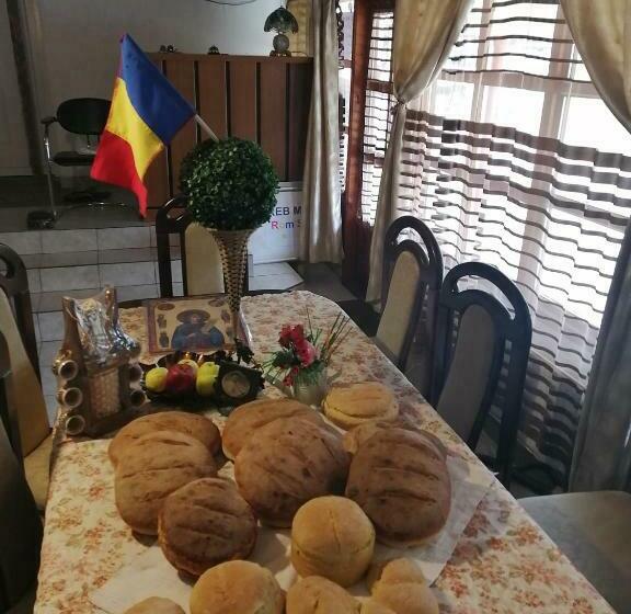 مبيت وإفطار Reb/mar Romspa