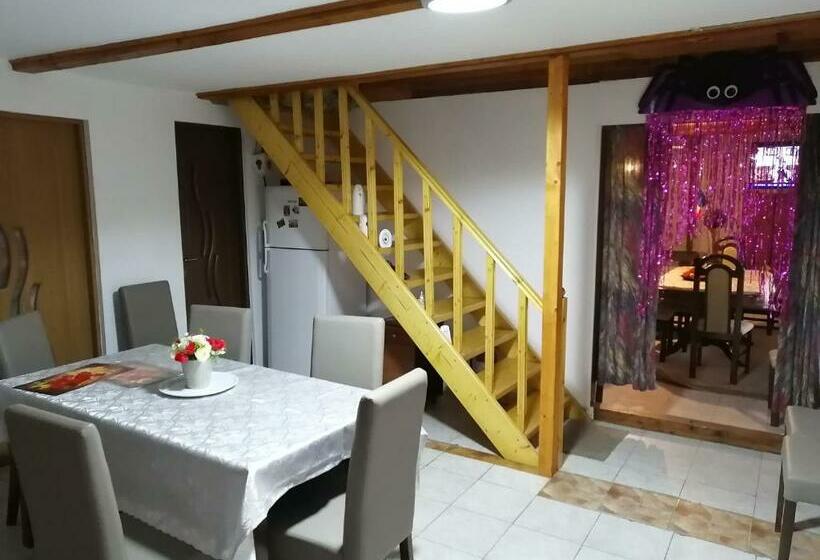 مبيت وإفطار Reb/mar Romspa