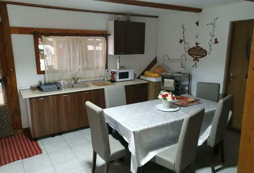 مبيت وإفطار Reb/mar Romspa