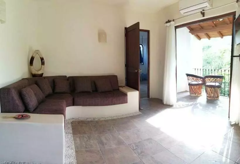 Ceiba Studios