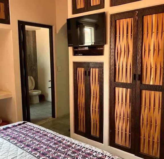 Ceiba Studios