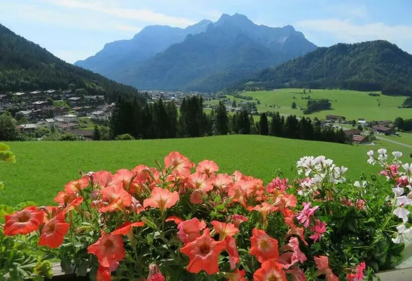 Hotelli Bommerhof