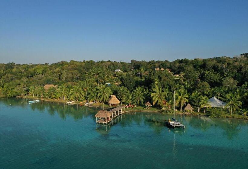 בית מלון כפרי Cayuco Maya