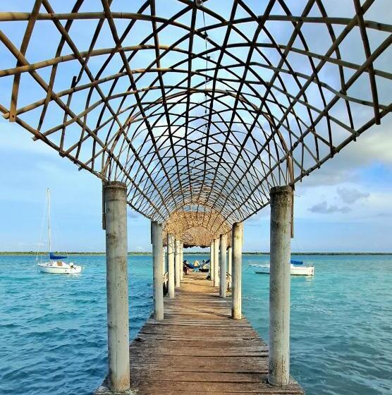 בית מלון כפרי Cayuco Maya