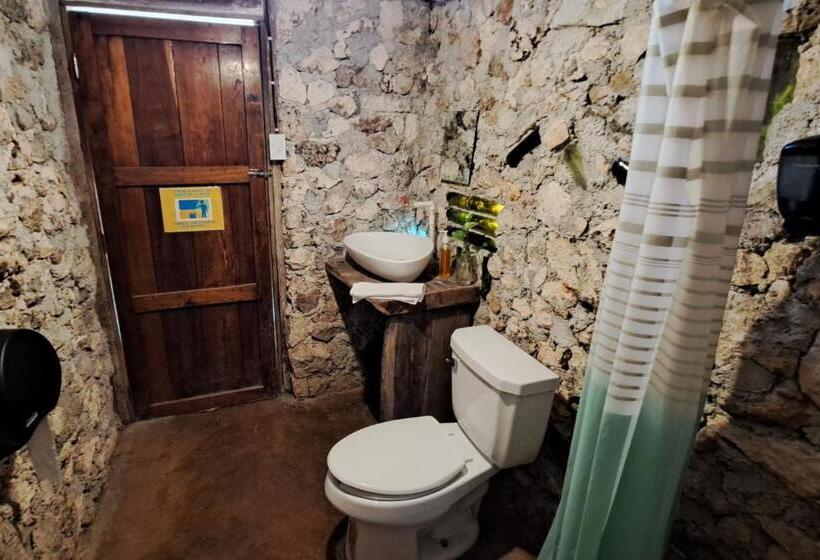 בית מלון כפרי Cayuco Maya