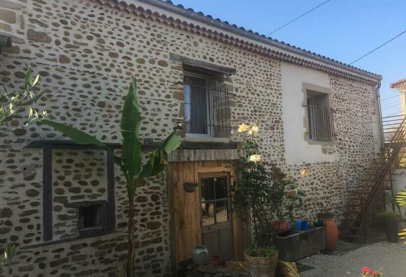 膳宿费 ô Joly Valois