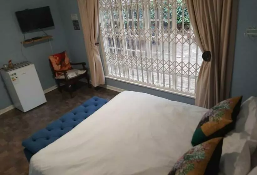Queenz Bed & Breakfast