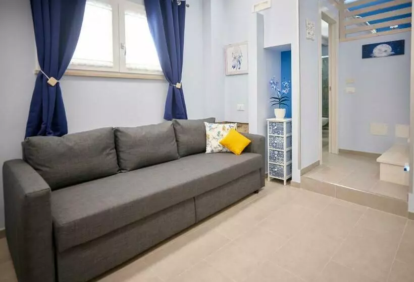 ベッドアンドブレックファースト Al Chiaro Di Luna