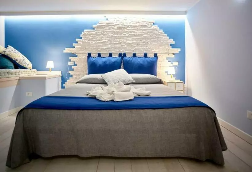 ベッドアンドブレックファースト Al Chiaro Di Luna