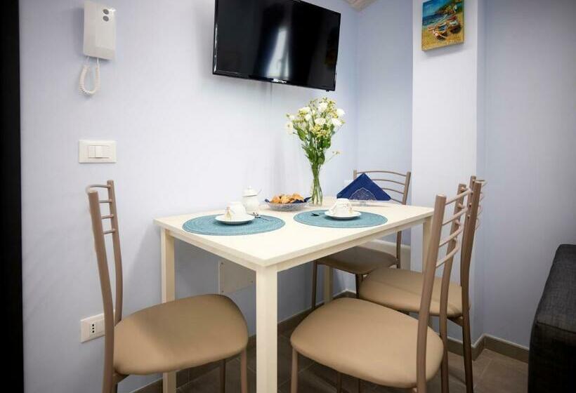 住宿加早餐  Al Chiaro Di Luna